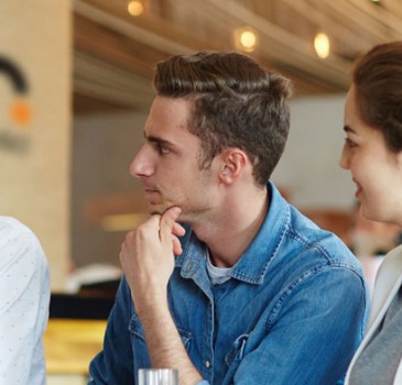 Na czym polega marketing rekomendacji i jakie przynosi korzyści?