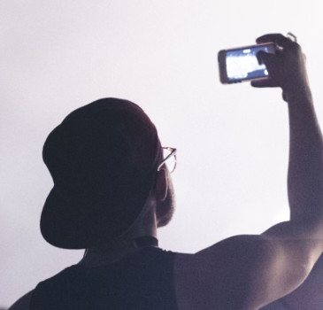 Facebook w branży rozrywkowej: Studium przypadku wydarzenia muzycznego