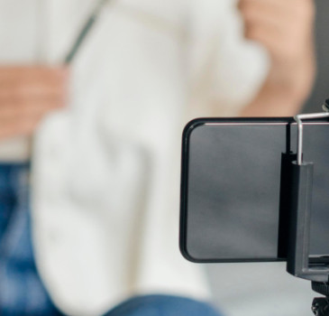 Trendy w używaniu video na Facebooku: Ewolucja wizualnego storytellingu w mediach społecznościowych